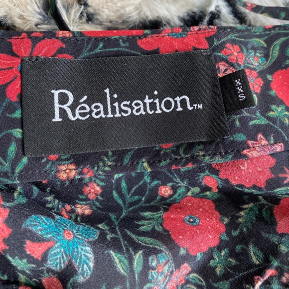 *SOLD* Realisation Par the montague - Picture 4 of 6